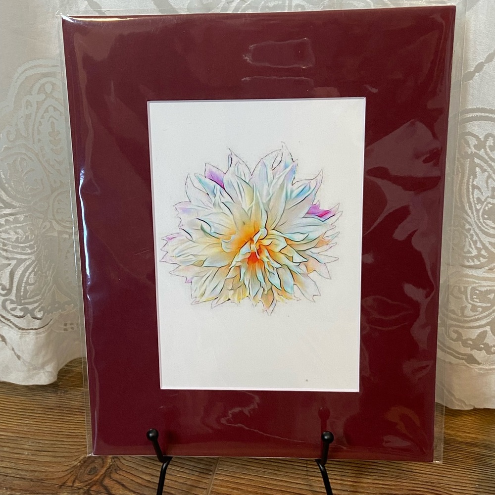 Dahlia flower 🌸 5x7 with a 8x10 mat - Picture 1 of 3
